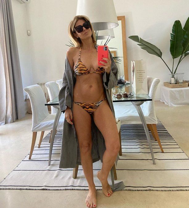 Flavia Palmiero encendió las redes con una bikini salvaje