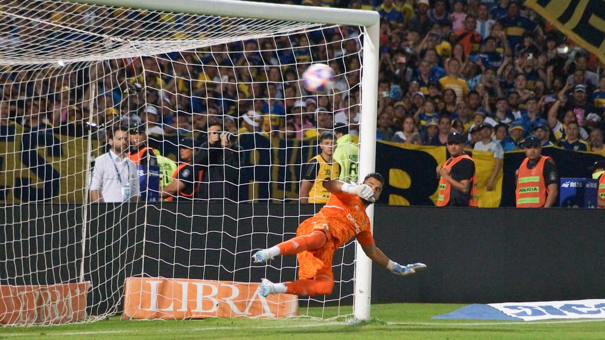 Chiquito Romero, héroe en la Copa Libertadores, esta vez no tuvo que atajar para que Boca gane en la Copa Argentina (UNO/Nicolás Ríos) Chiquito Romero, héroe en la Copa Libertadores, esta vez no tuvo que atajar para que Boca gane en la Copa Argentina (UNO/Nicolás Ríos)