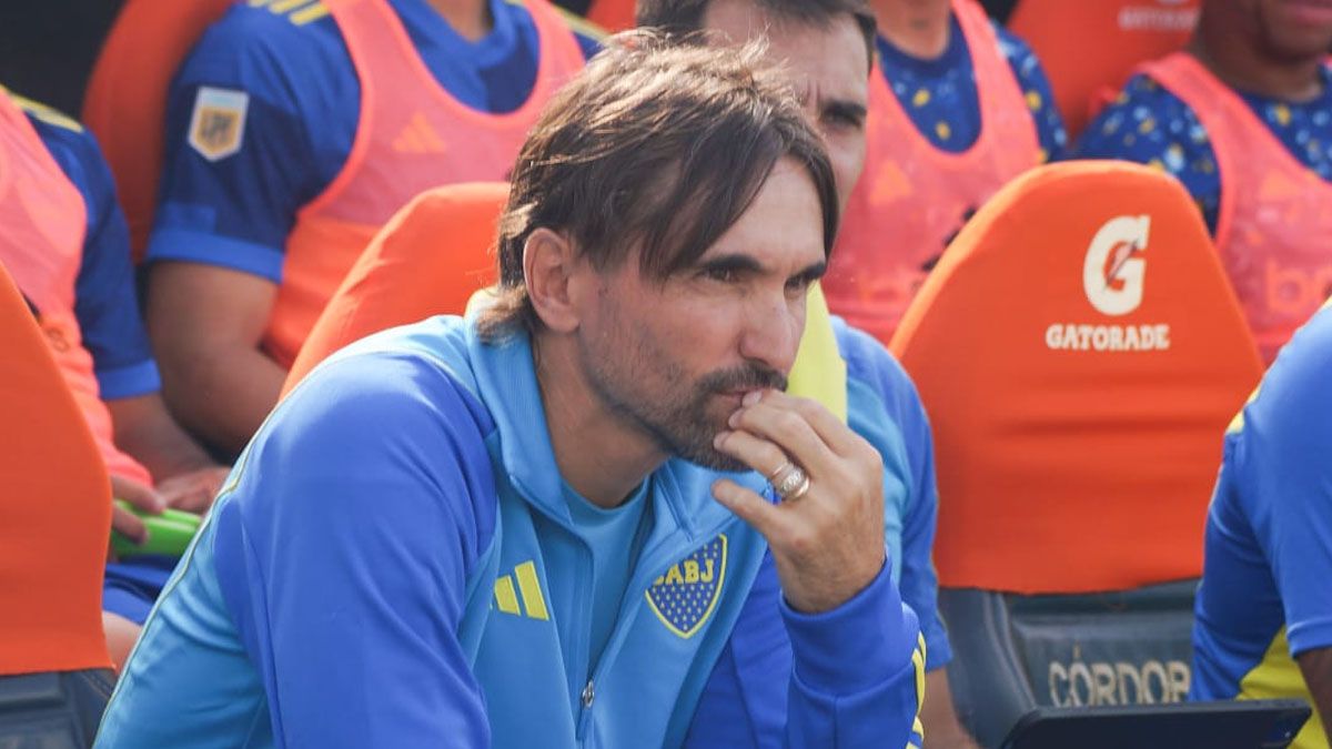 Martínez ganó su primer Superclásico como DT (UNO/Nicolás Ríos)