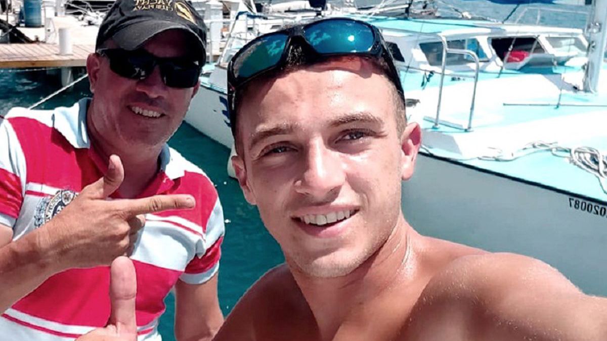 Renzo Spasiano y Carlos Eduardo Juárez, los argentinos que se encuentran desaparecidos luego de que el yate en que se desplazaban paró a recargar cobustible en la zona del Caribe