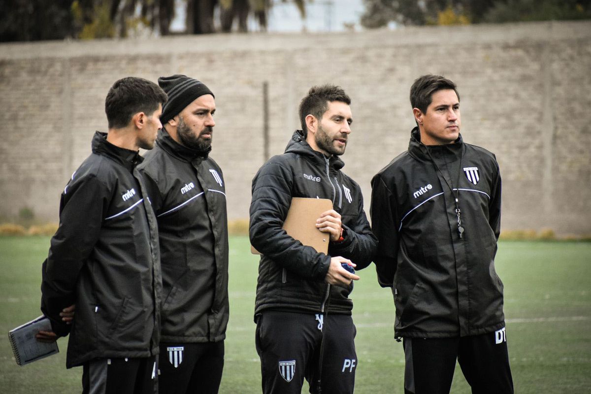Ezequiel Medrán tendrá su debut como entrenador junto a su cuerpo técnico Ezequiel Medrán tendrá su debut como entrenador junto a su cuerpo técnico