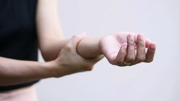 El hormigueo en el brazo izquierdo no debe ser ignorado bajo ningún concepto