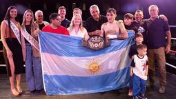 Juan Carrasco se impuso por nocaut técnico a Fernando Sánchez en Cuna de Campeones IV Juan Carrasco se impuso por nocaut técnico a Fernando Sánchez en Cuna de Campeones IV