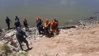 Tragedia en la Costanera: se tiró con sus sobrinos a nadar al río y murió ahogado