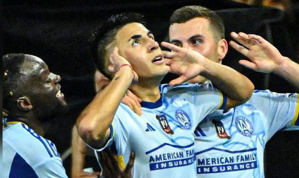 El Topo Gigio de Thiago Almada en el Atlanta United ilusiona a los hinchas de Boca. El Topo Gigio de Thiago Almada en el Atlanta United ilusiona a los hinchas de Boca.