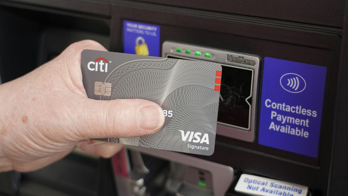 Muchas tarjetas de crédito ofrecen beneficios en las compras diarias, lo que significa que con este truco podrías estar ahorrando más de lo que crees. Muchas tarjetas de crédito ofrecen beneficios en las compras diarias, lo que significa que con este truco podrías estar ahorrando más de lo que crees.