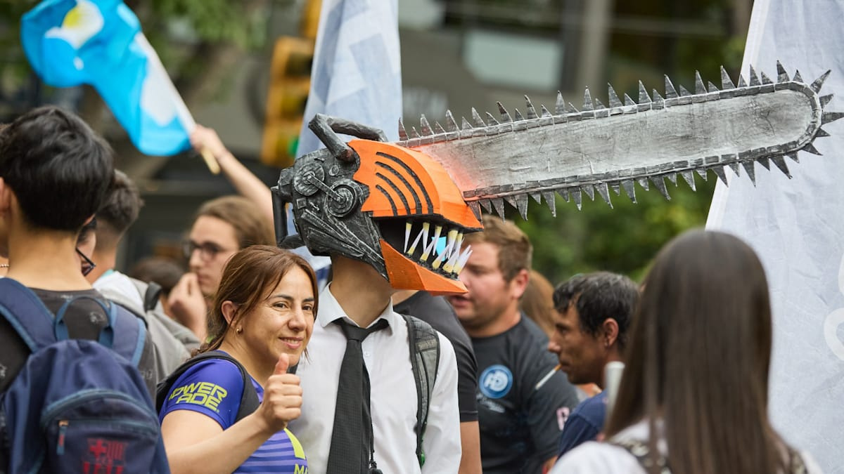 Uno de los militantes de Javier Milei en Mendoza.