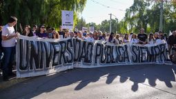 las fotos que dejo la marcha universitaria en mendoza