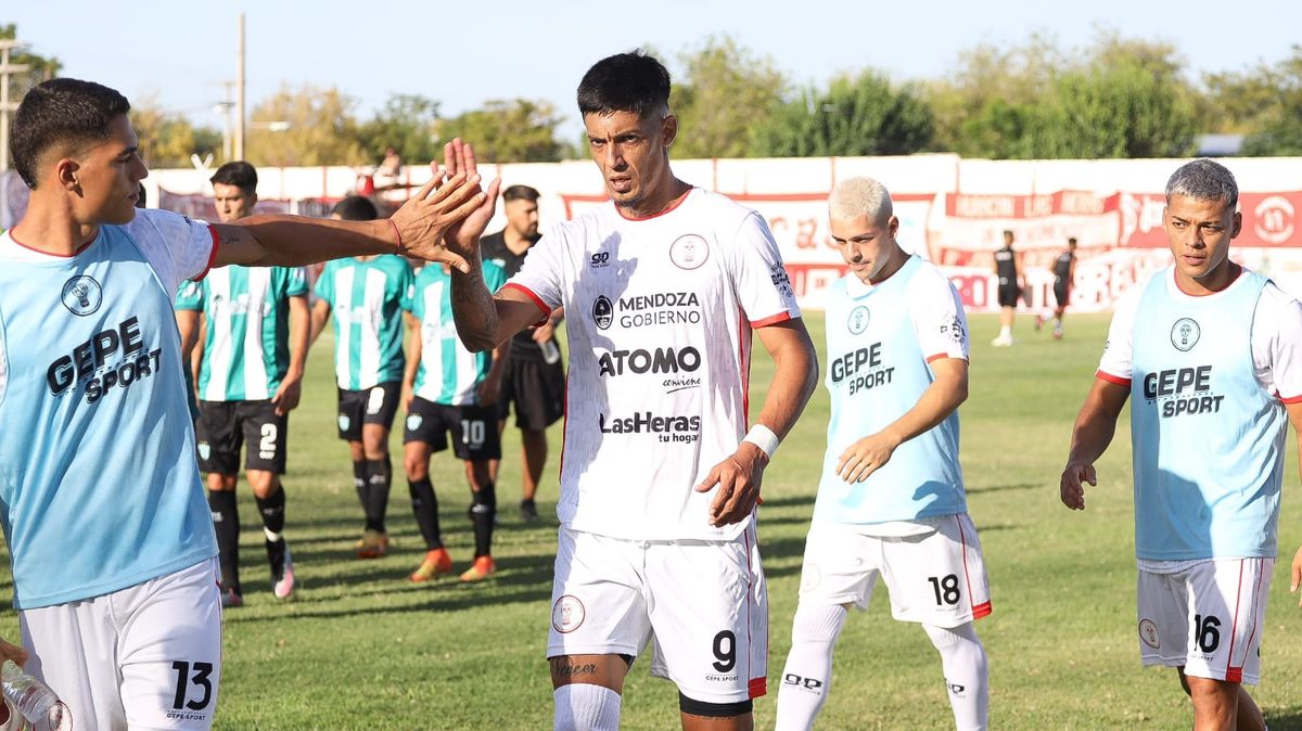 El paragua mostró su capacidad goleadora ante Estudiantes de San Luis. El paragua mostró su capacidad goleadora ante Estudiantes de San Luis.
