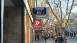 Las casas de cambio están a pantallas apagadas y sin informar el valor del dólar