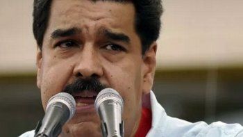 Maduro pidió la renuncia a sus ministros tras la aplastante derrota electoral