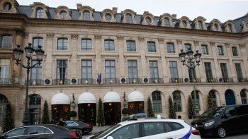 El Ritz de París subasta varias de sus piezas de lujo