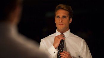 ¡Bomba! Se conoció el segundo trailer de la serie de Luis Miguel