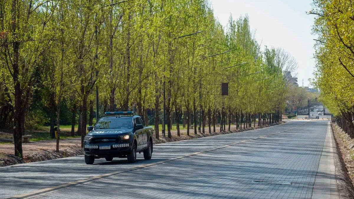 El pronóstico del tiempo en Mendoza anticipa el ingreso de un frente frío con lluvias y lloviznas.