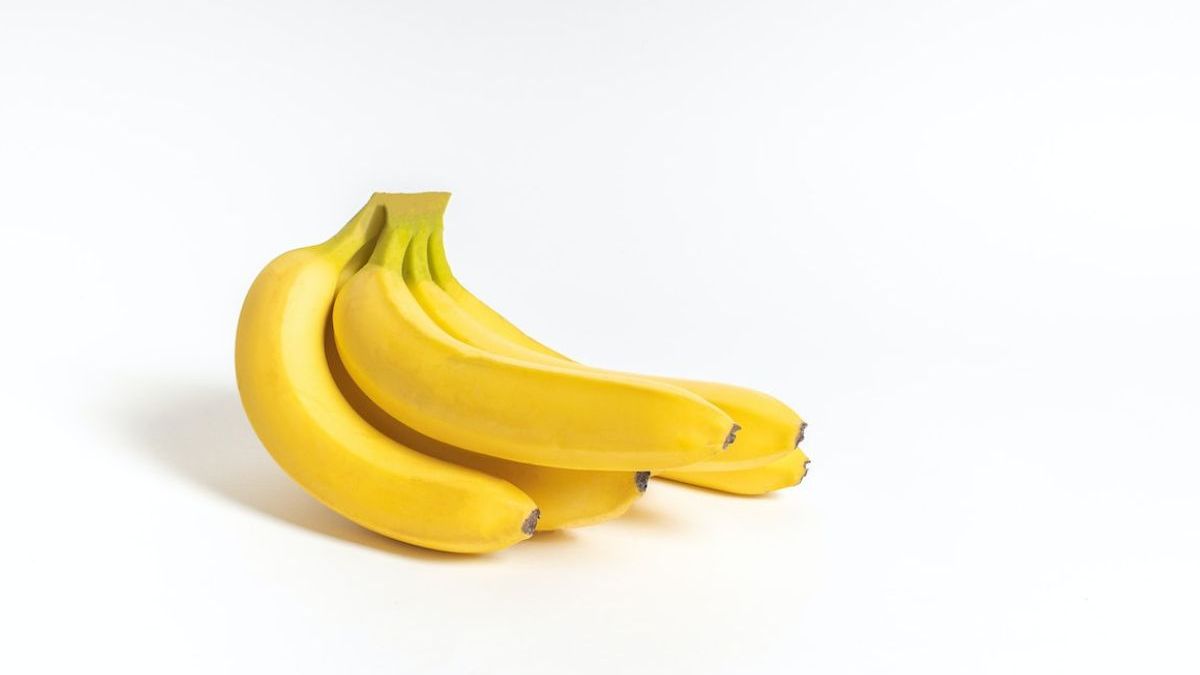 4 usos de belleza que puedes darle a las bananas