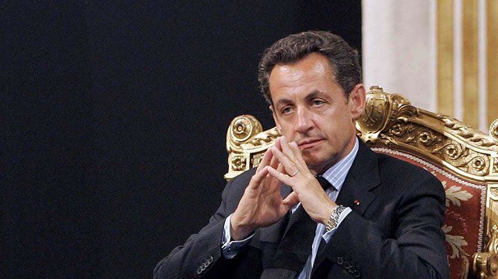 Procesaron a Sarkozy en Francia por recibir dinero de Kaddafi para su campaña
