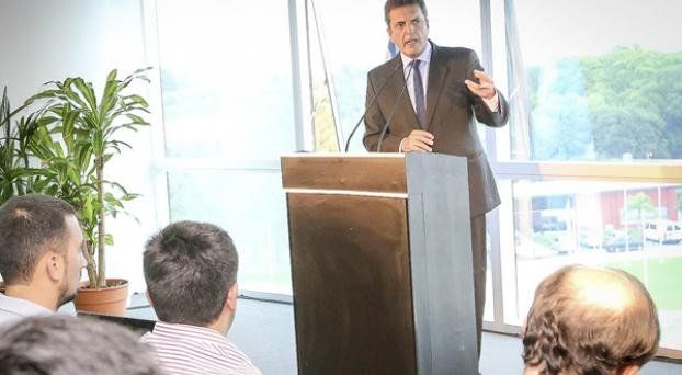 Sergio Massa: “Tenemos que poner luz sobre tanta oscuridad”