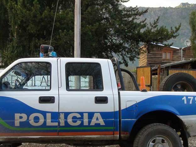 Volvió de cobrar la jubilación y dos asaltantes se la robaron