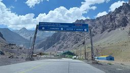 El paso a Chile estará cerrado desde la mañana del jueves. El paso a Chile estará cerrado desde la mañana del jueves.