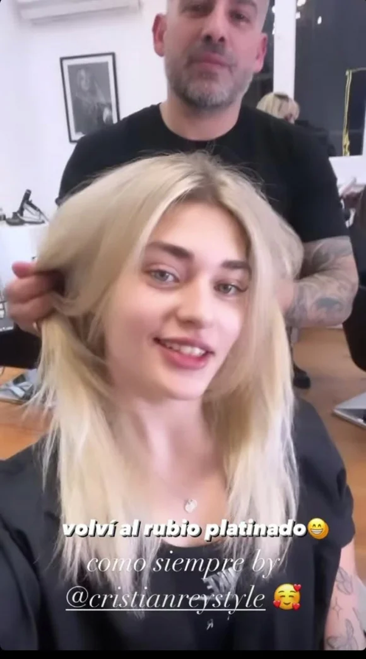 Martita Fort más rubia que nunca.