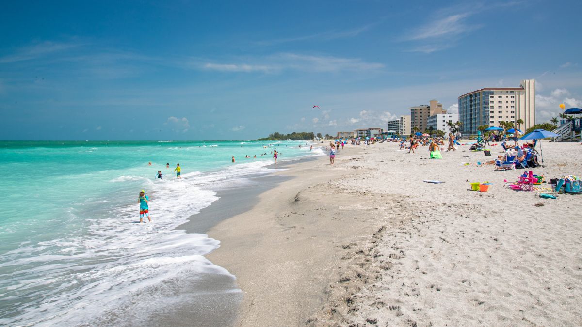 La playa de Florida en la que se puede encontrar dientes de tiburones