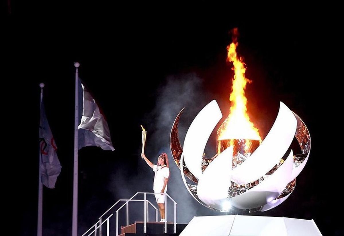 Naomi Osaka fue quién prendió la llama en los Juegos Olímpicos 2021.