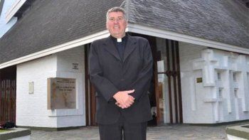 Un sacerdote acusado de abusar sexualmente de menores se suicidó de un balazo