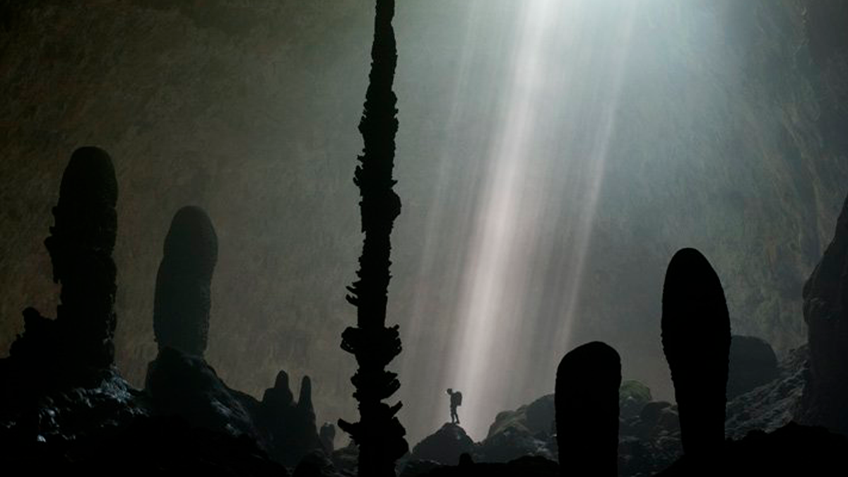 La cueva de Vietnam alberga una de las curiosidades del planeta más impactantes: estalagmitas de hasta 70 metros.