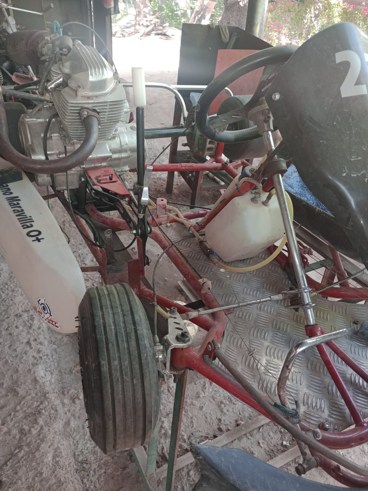 Este go-kart se encontró en una vivienda de San Martín, dentro de los procedimientos por robo de autos y venta de autopartes en el Este.