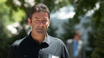 Cuánto ganaba el CEO de McDonald's despedido por un romance con una empleada