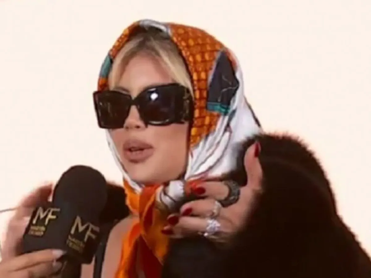 Wanda Nara revolucionó la alfombra roja de los Premios Martín Fierro.