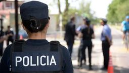 Un adolescente golpeó a su padre con un martillo en la cabeza para defender a su madre de un ataque.