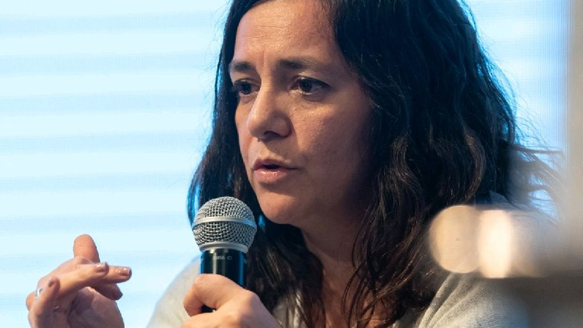 La coordinadora de la Unidad de Evaluaciones Ambiental MaríaSoledad Barros será parte del Consejo del Ambiente en representación delMinisterio de Energía.