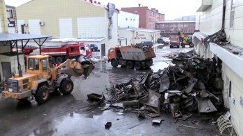 De las 64 víctimas en el centro comercial de Rusia, 41 son niños