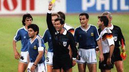 Maradona sobre el árbitro más odiado: Si le tocó estar enfermo