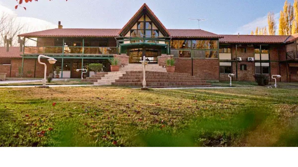 Tras 5 años y un cambio de manos, reabre el Hotel Valle Andino en Uspallata