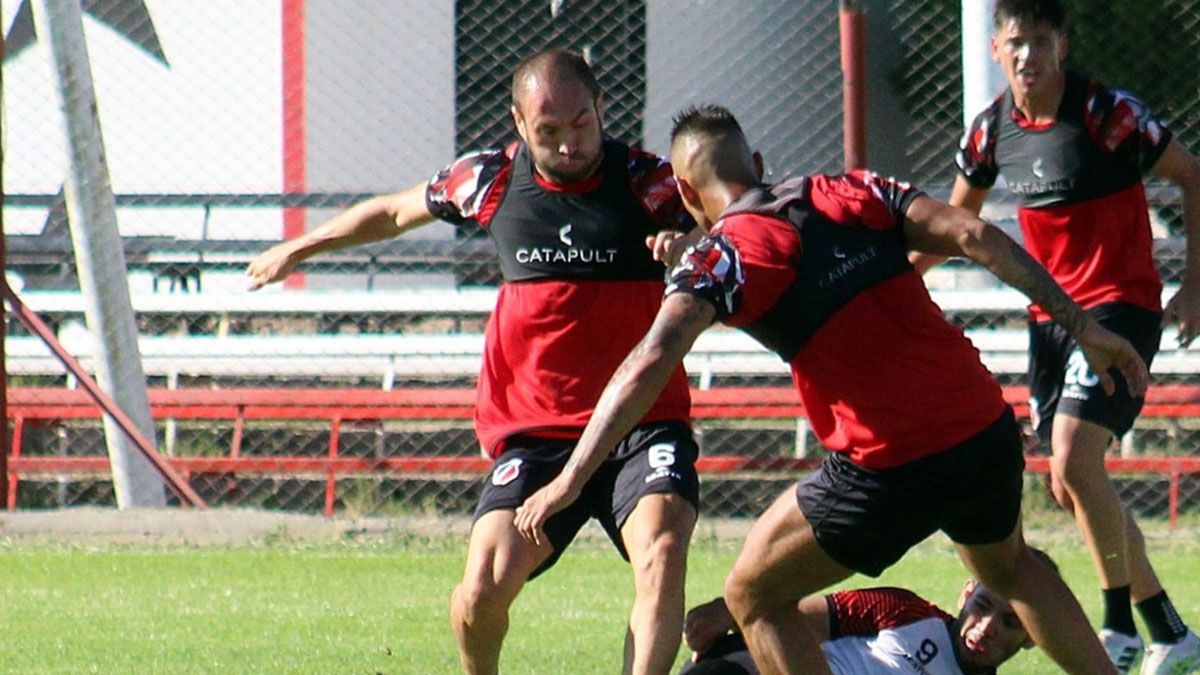 El defensor Fernando Moreyra seguirá vistiendo los colores del Deportivo Maipú.