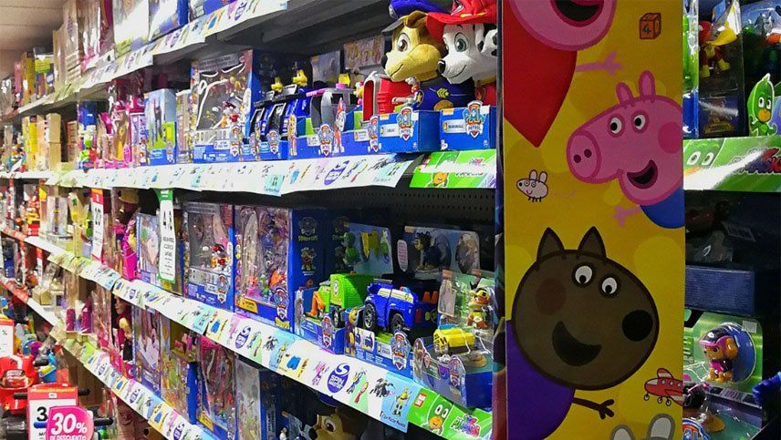 Comerciantes de jugueterías y otros rubros se interesaron en esta modalidad de importaciones que les propone la CECITyS.