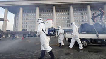 El coronavirus ya es pandemia para la Organización Mundial de la Salud