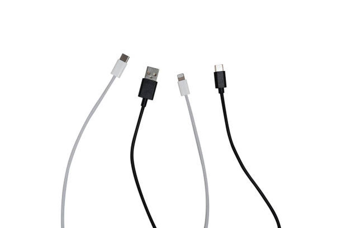 Así puedes reciclar tus cables USB viejos. Así puedes reciclar tus cables USB viejos.