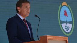 El gobernador Rodolfo Suarez participará en la noche de este lunes de la cena que organizó la presidencia para agasajar al presidente chileno Gabriel Boric.