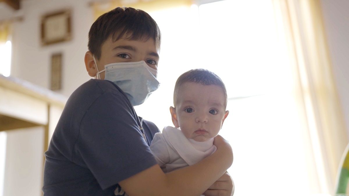 El trasplante de médula ósea se convirtió en el tratamiento vital para brindarle una nueva oportunidad a Eluney.