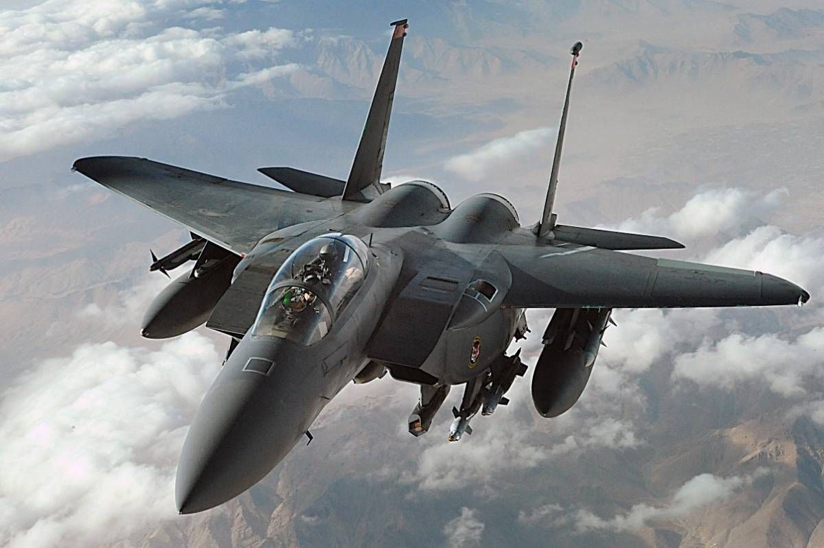 El F-15 es uno de los aviones de guerra m&aacute;s caracter&iacute;sticos de Estados Unidos.