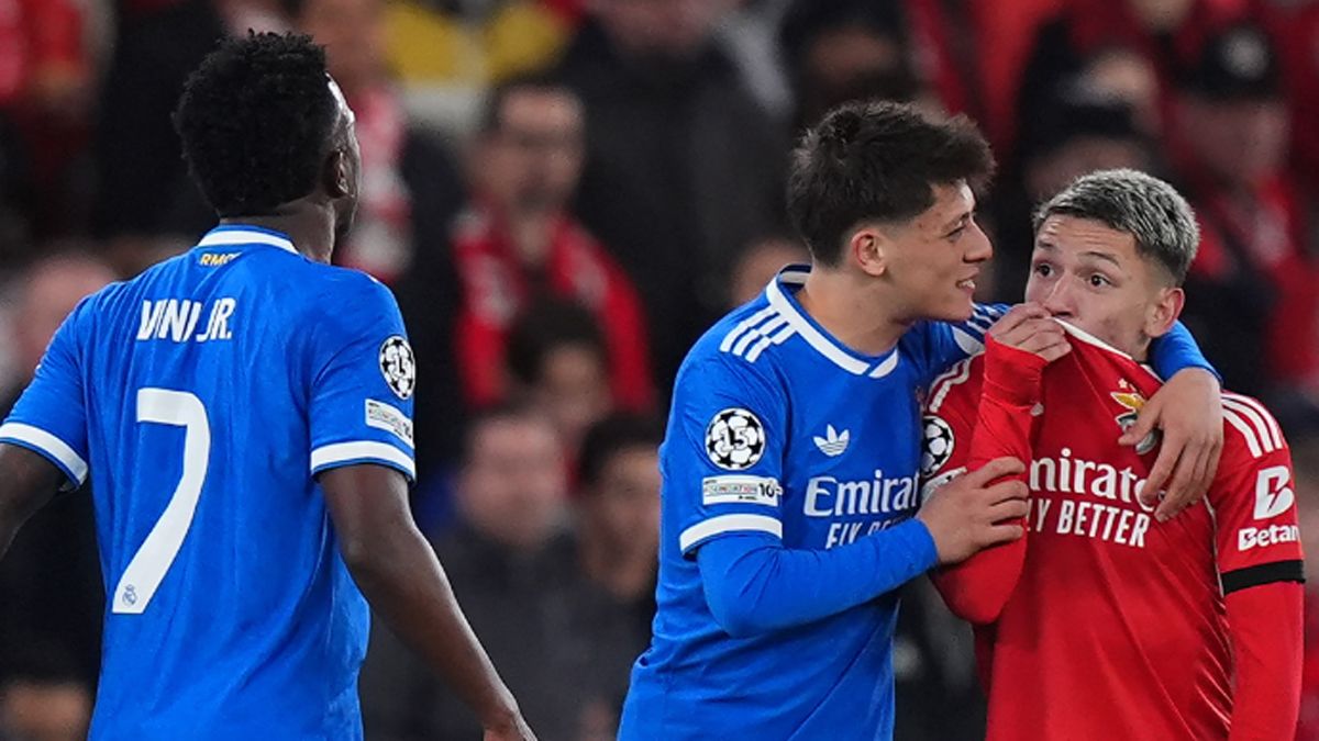 Prestianni se tapó con la camiseta para decirle algo a Vinicius y se generó un escándalo en la Champions League.