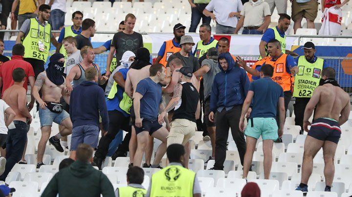 Contundente: la UEFA amenazó a Inglaterra y Rusia