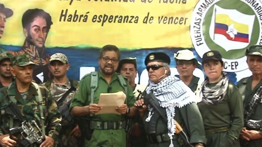 El ex número 2 de las FARC anunció en un video que retoma la lucha armada en Colombia