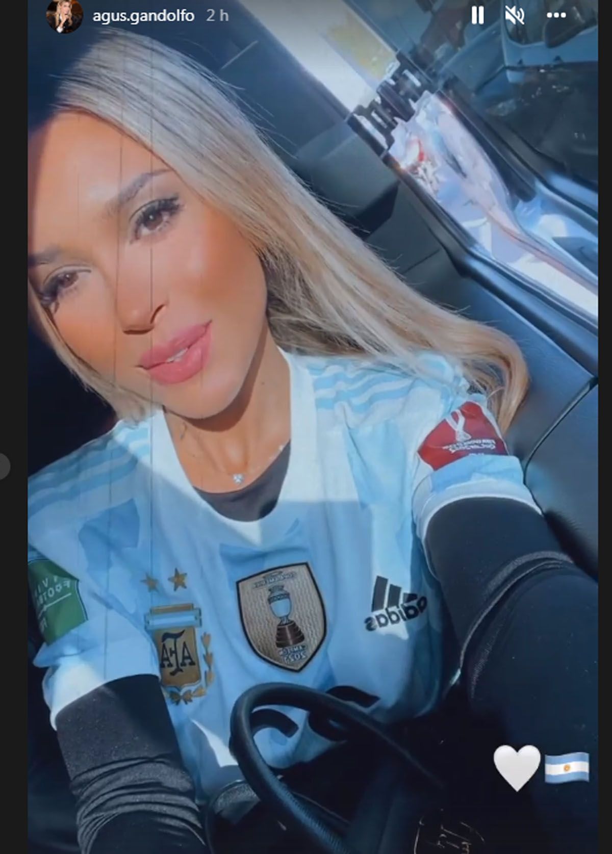 Agus Gandolfo en camino al estadio de Wembley