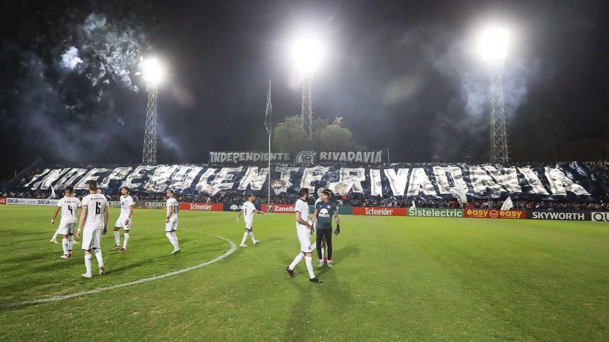 Independiente Rivadavia recibirá a Deportivo Riestra a las 16 Independiente Rivadavia recibirá a Deportivo Riestra a las 16