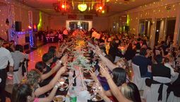 Tras las denuncias por estafas, el dueño de Ok Eventos aseguró que hará todas las fiestas de egresados de este año. Tras las denuncias por estafas, el dueño de Ok Eventos aseguró que hará todas las fiestas de egresados de este año.