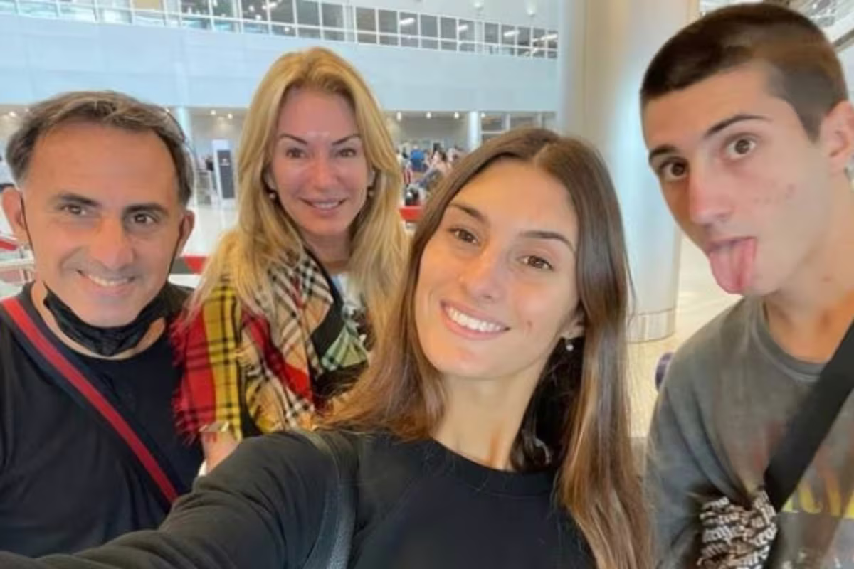 La feroz pelea del hijo de Yanina Latorre en Budapest.